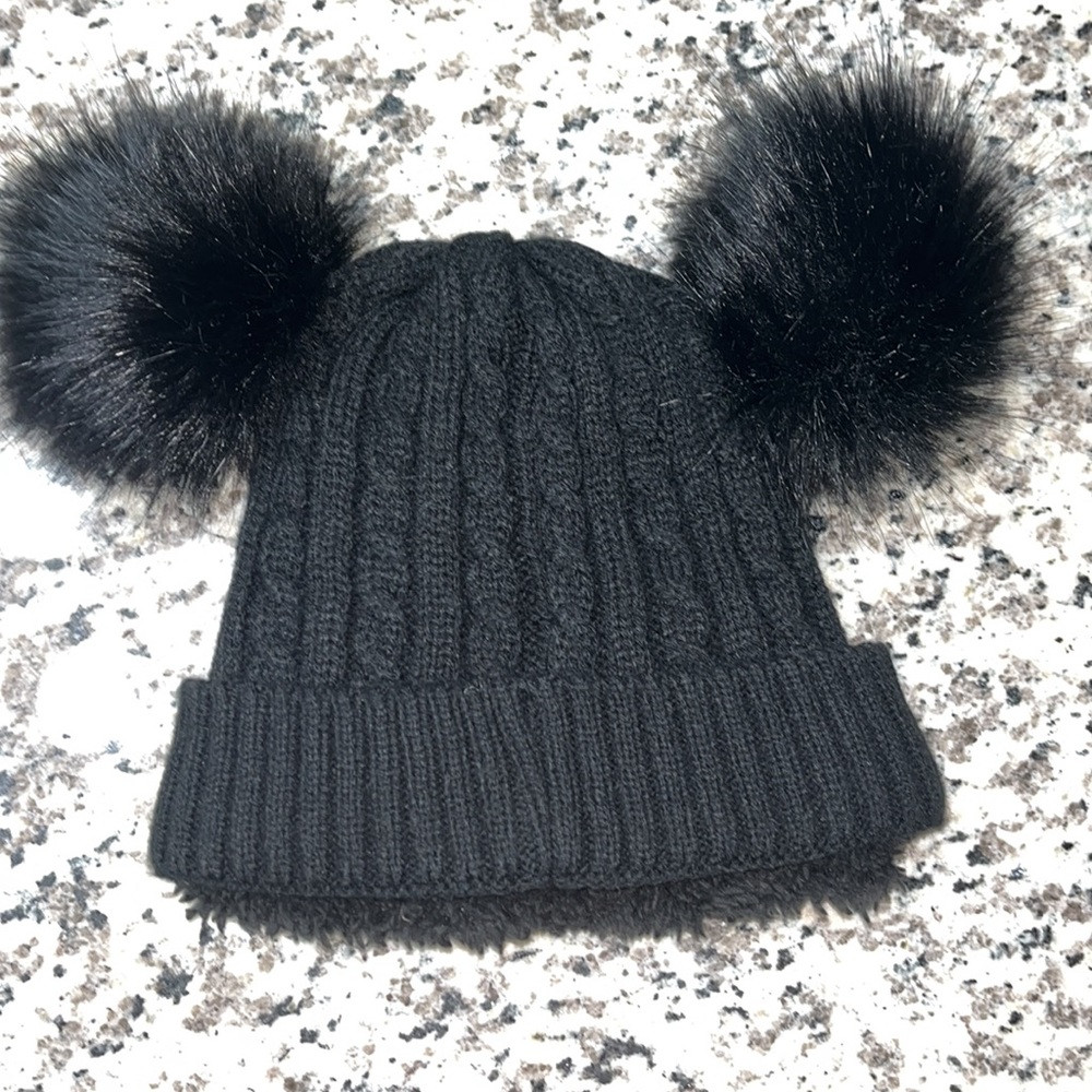 Winter hat - Picture 2 of 2